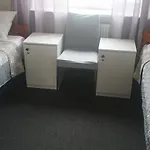Wila Airport Hostel Varsó