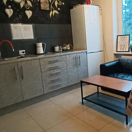 Wila Airport Hostel