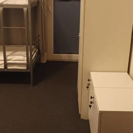 Wila Airport وارسو